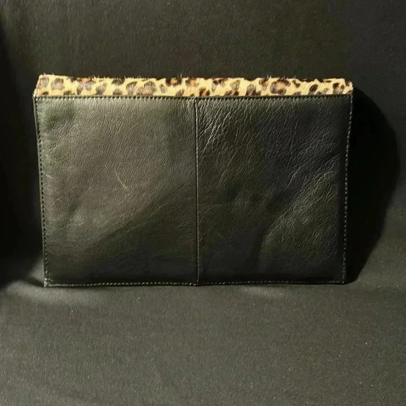Silpada Leopard Print Clutch with Chain and Leather Strap - Picture 2 of 12